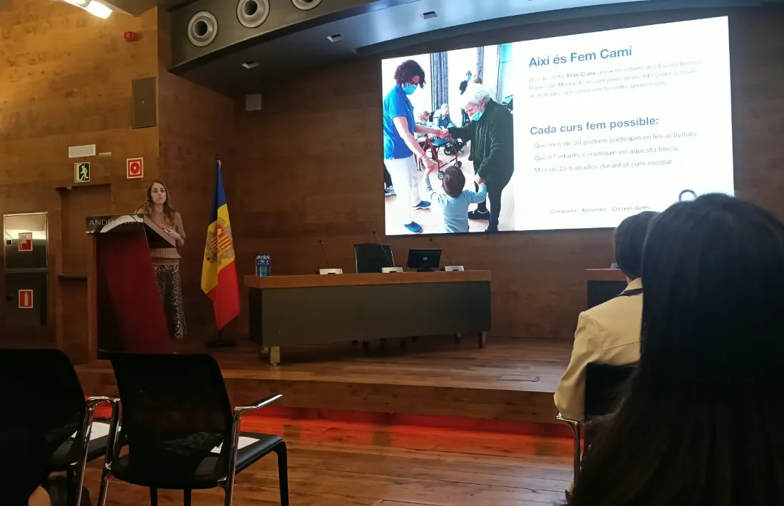 Moment de la presentació de les associacions