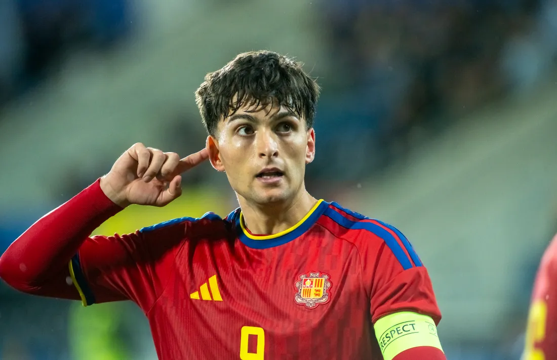 Gerard Solà, fill de Xavi Solà, va marcar l’1 a 1 contra Eslovàquia.