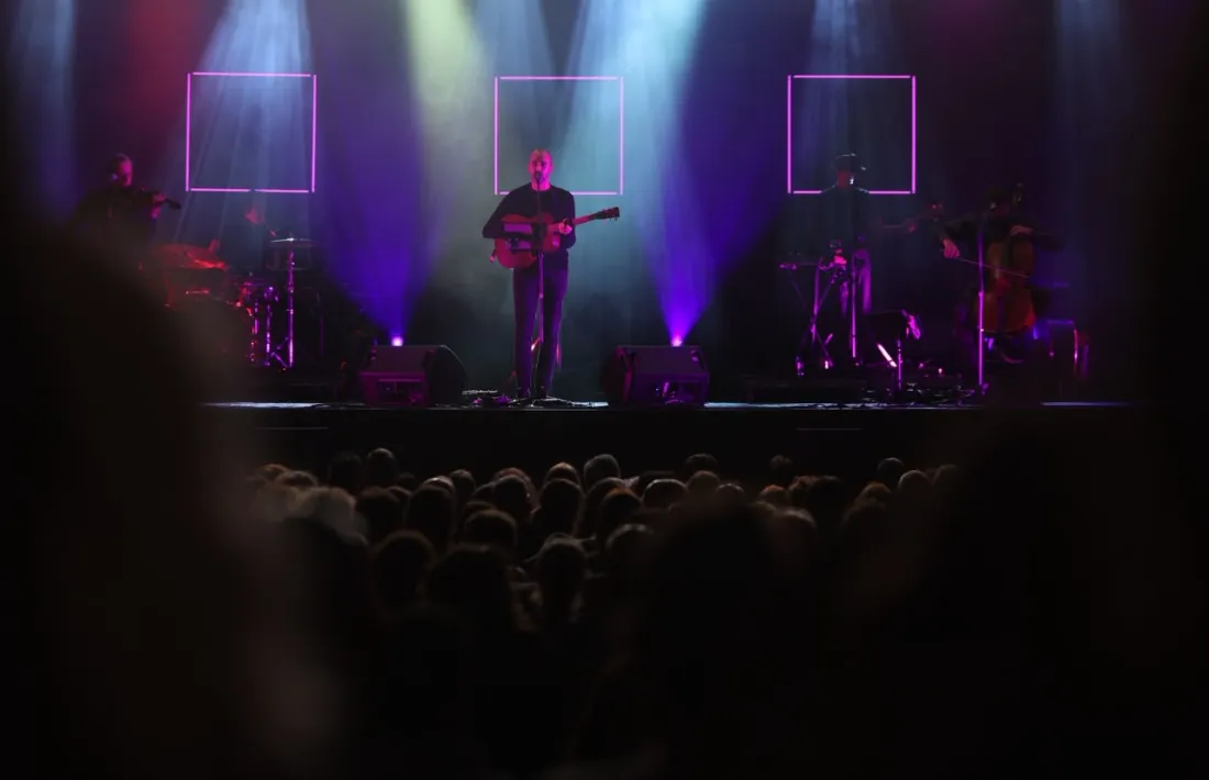 El Prat del Roure escaldenc va registrar ahir mitja entrada per al concert de Blaumut.