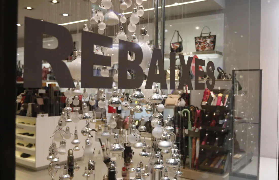 El comerç es mostra obert a la proposta d’escurçar les rebaixes