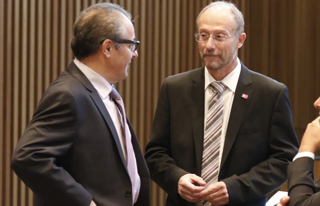 Liberals i SDP veuen amb bons ulls l’aprovació d’una llei d’emprenedoria