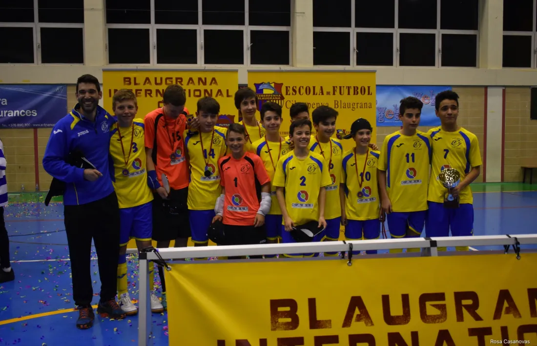 El CE Sant Julià infantil venç en la quarta edició del BIC-Futsal
