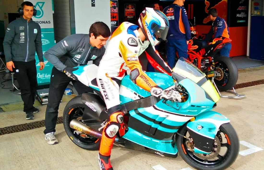 Xavi Cardelús s’estrena amb l’equip Stylobike Petronas