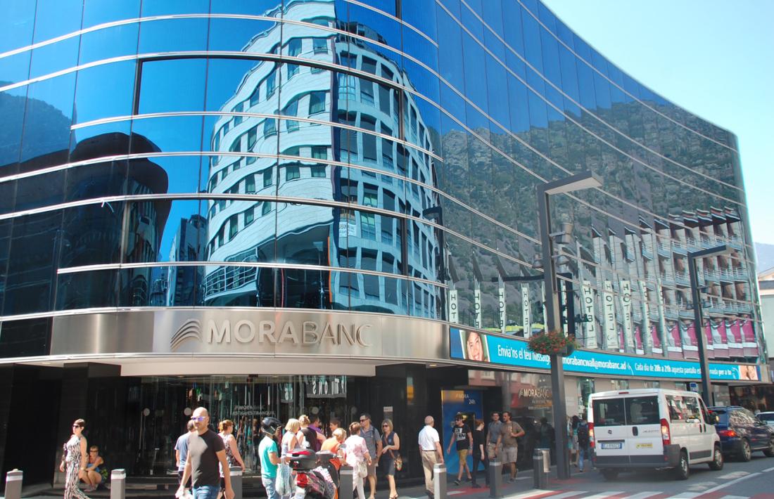  MoraBanc fitxa Agustín Berasaluce i José Gefaell com a nous consellers independents