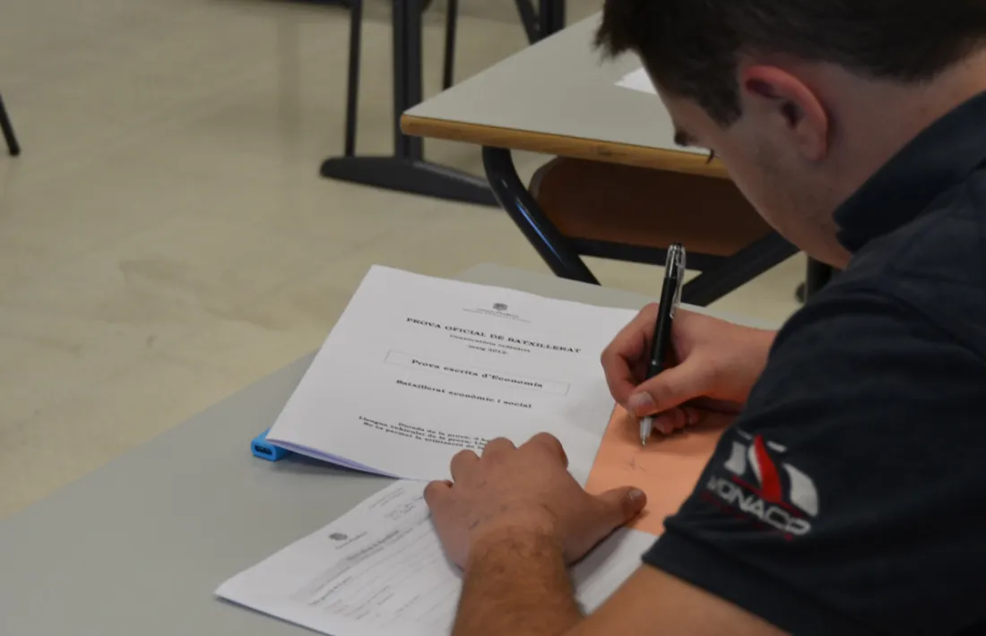 L'Ambaixada espanyola convoca per al 24 i 25 d'abril les proves liures per obtenir el títol de batxillerat
