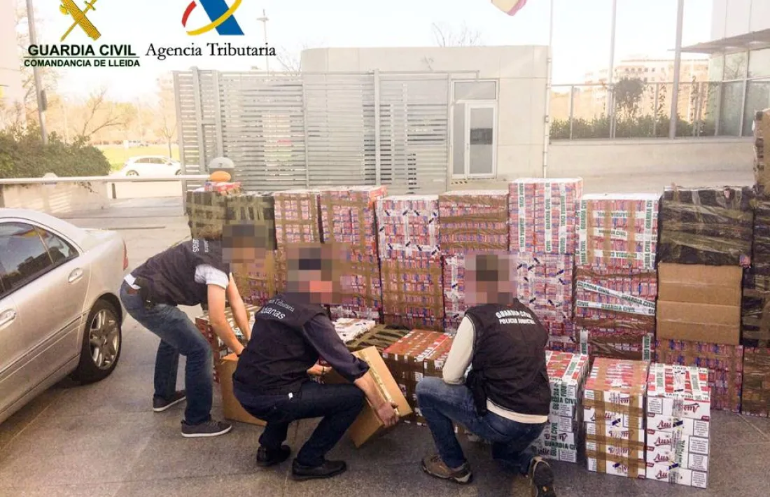 Dos detinguts a Cambrils amb més de 21.000 paquets de tabac de contraban d'Andorra