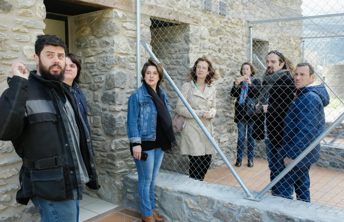 La gatera oficial entra en funcionament i ja pot acollir gats domèstics