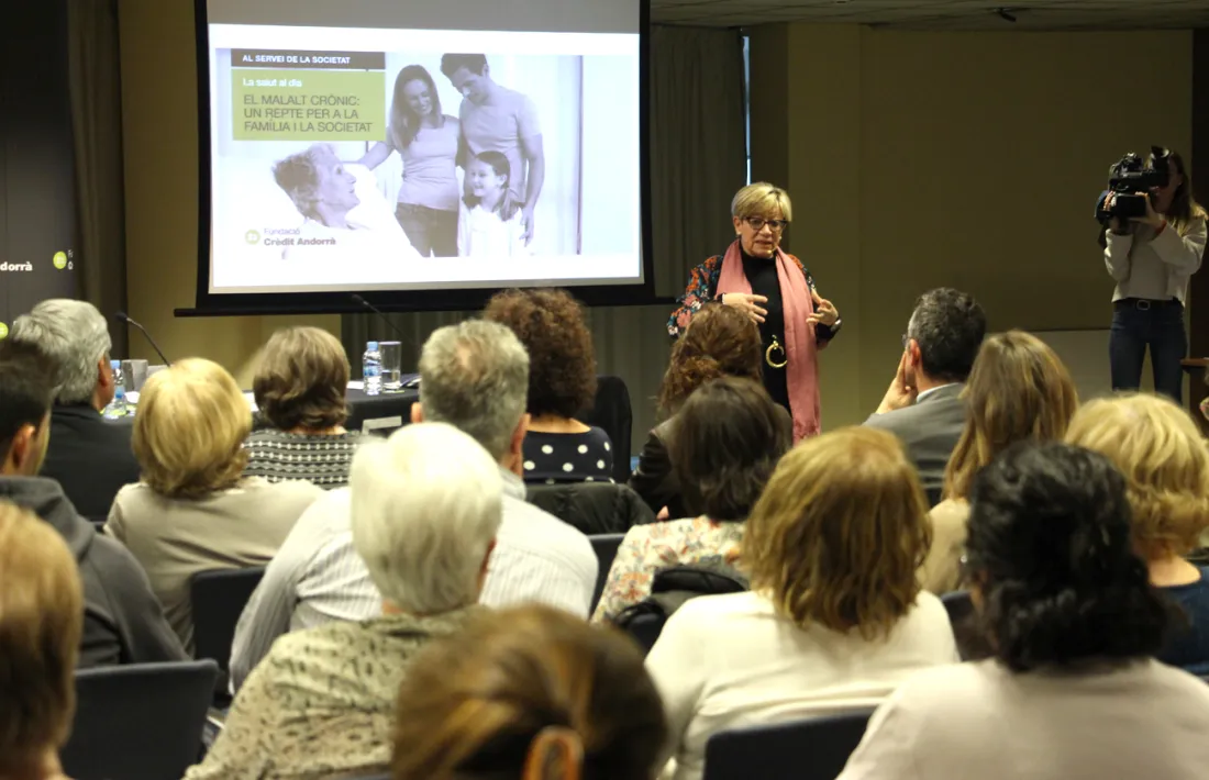  Una experta dona les pautes per "facilitar la socialització de les malalties cròniques"
