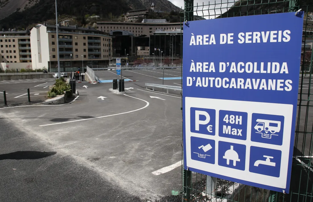 Escaldes obre definitivament l'aparcament dels Veedors amb 14 places amb serveis per autocaravanes