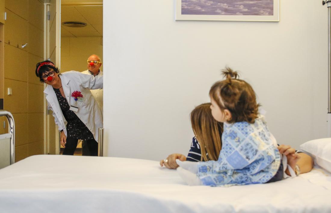 Ulleres, nas vermell, cor i psicologia  