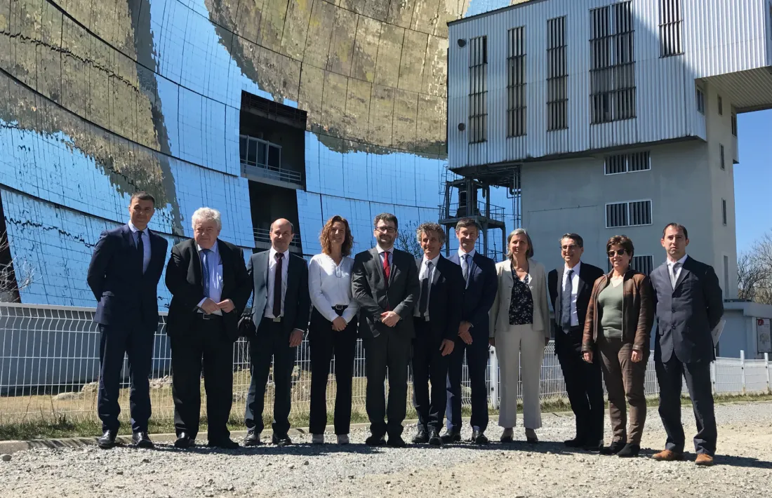 Andorra i França estrenyen lligams per a la cooperació en energies renovables