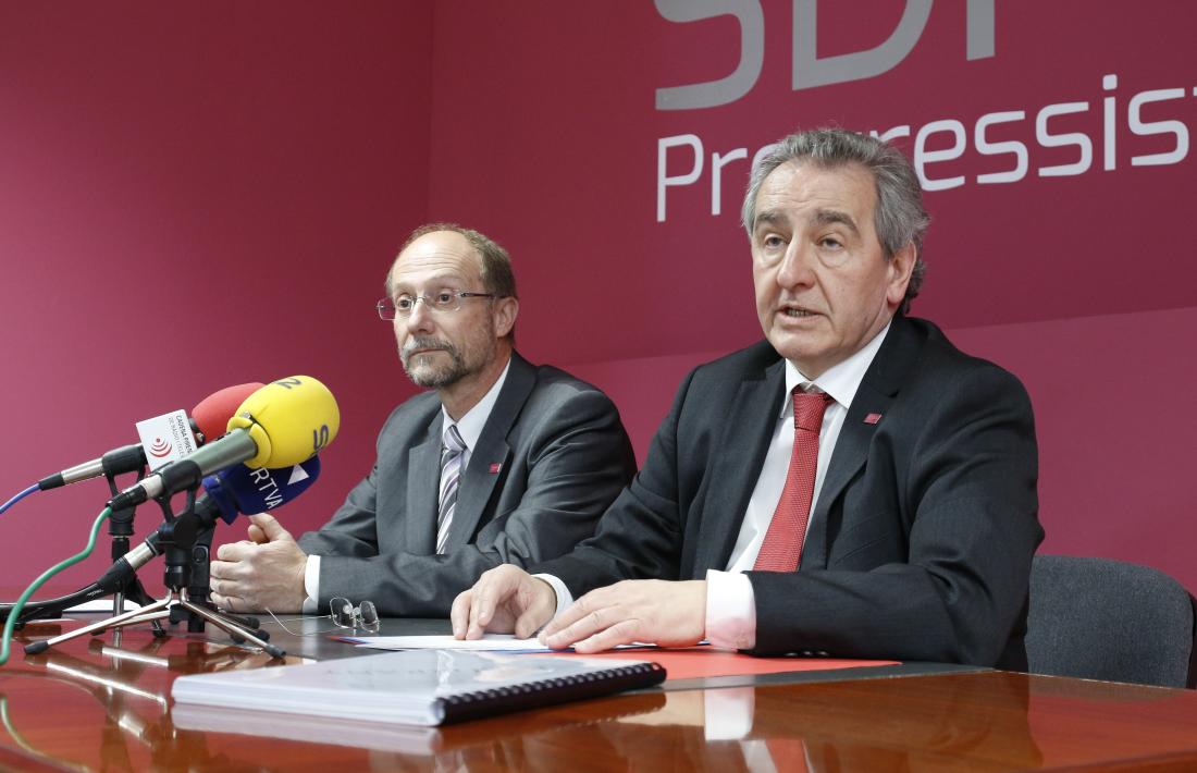 SDP dona de baixa Bonet i li reclama quotes pendents i el 10% del salari