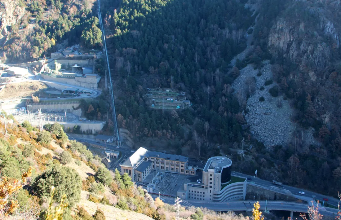  Torres confia que l'heliport tirarà endavant malgrat les queixes veïnals