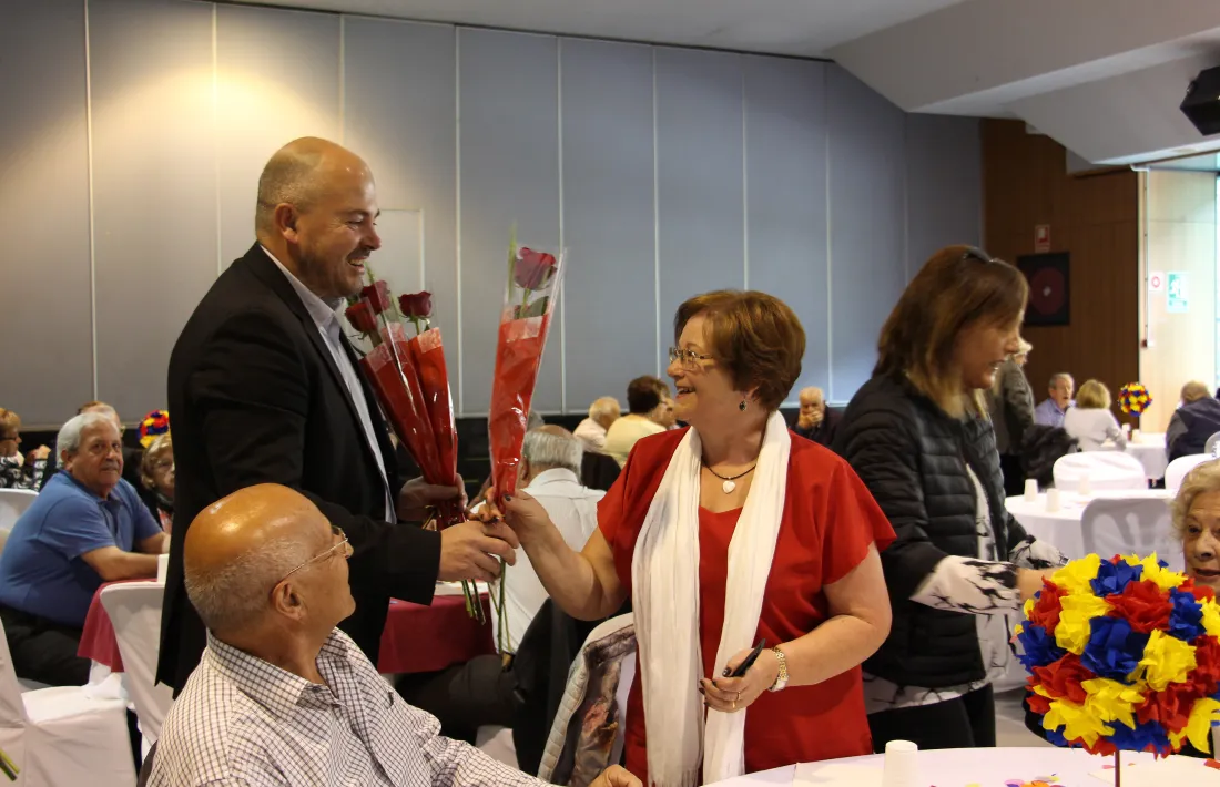  Una setantena de padrins celebra Sant Jordi a Encamp
