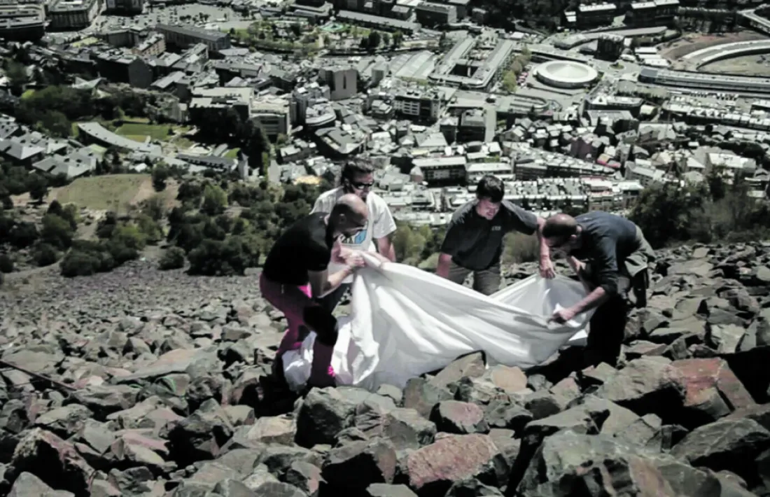 Andorra, tartera, Carroi, Land art, biennal, Sellarès, refugiats, Som