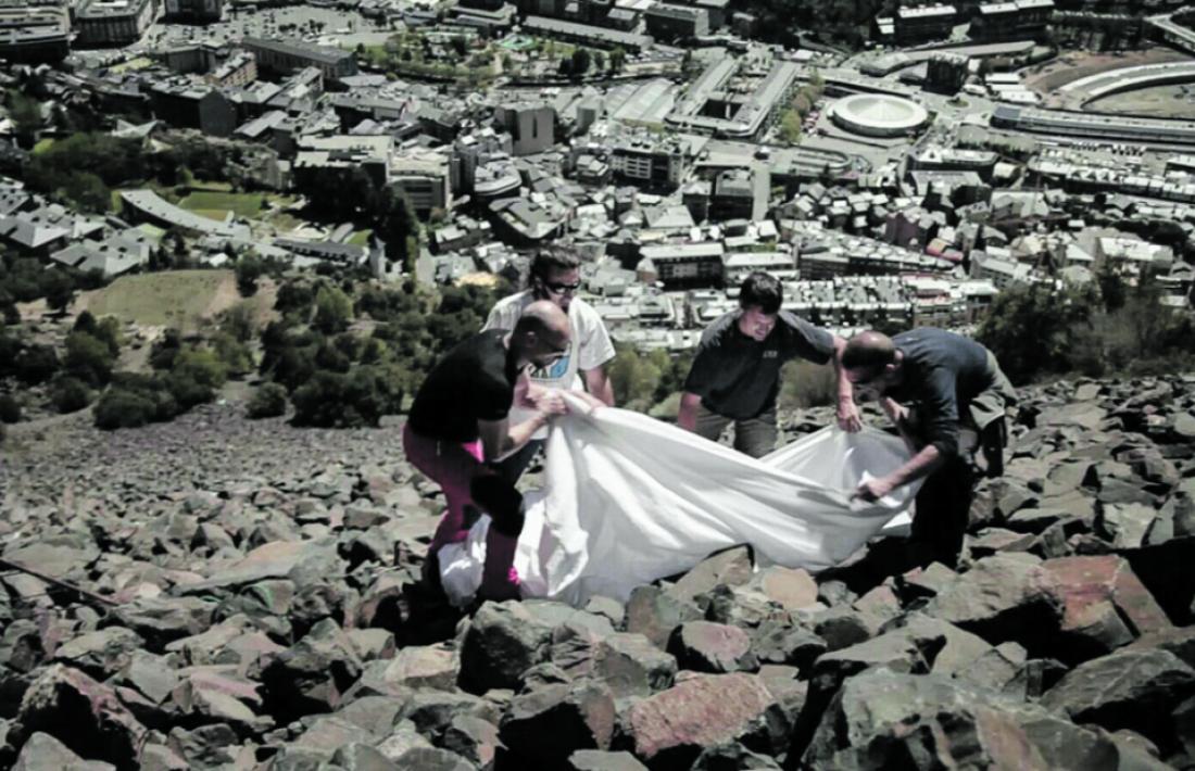 Andorra, tartera, Carroi, Land art, biennal, Sellarès, refugiats, Som