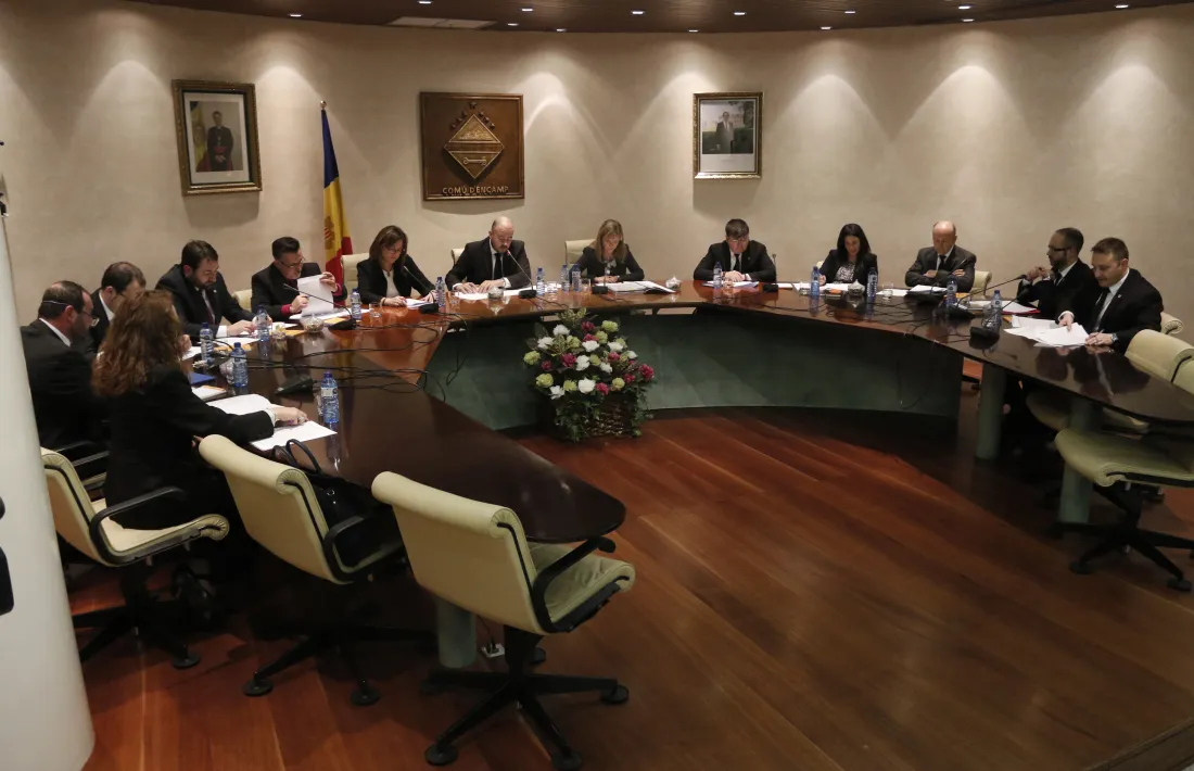 Torres diu que ha traslladat a Viladomat la "necessitat" de tancar aquest any l'acord d'intencions