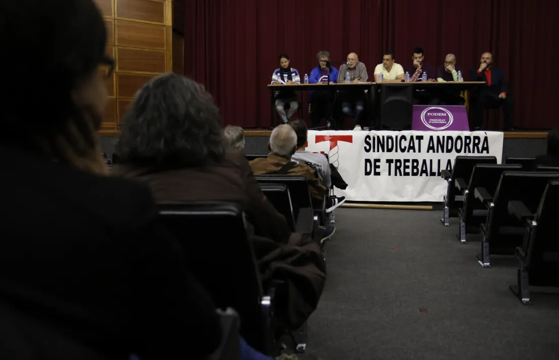 Els sindicats reclamen un increment dels sous i pensions dels treballadors