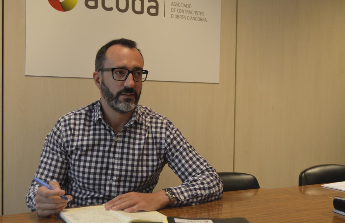 Víctor Filloy: “l’economia interna del país no està funcionant”