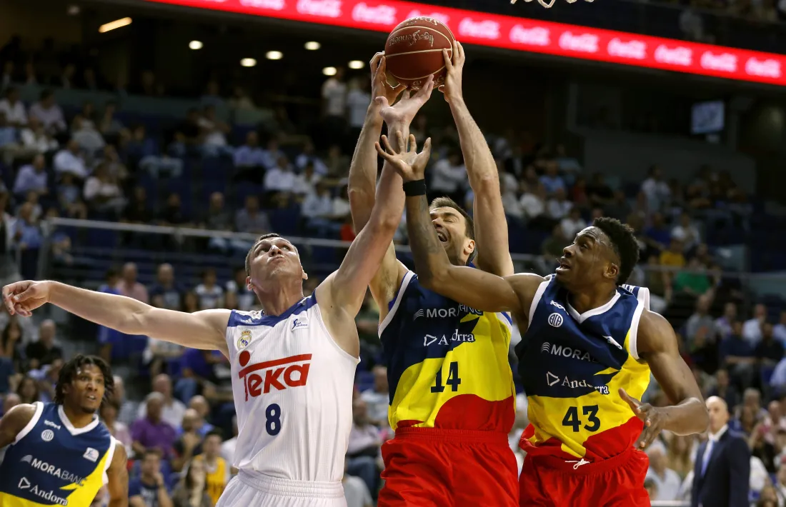 Paguen els plats trencatsPaguen els plats trencats