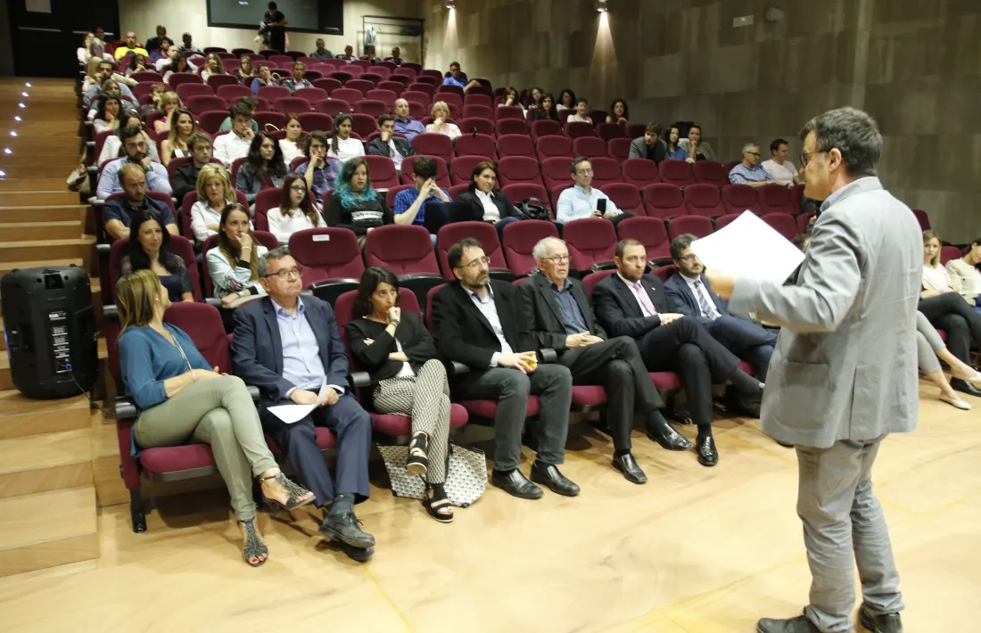 Un projecte d'aplicació mòbil que capta informació dels clients, guanyador de la prova pilot de Tàndem