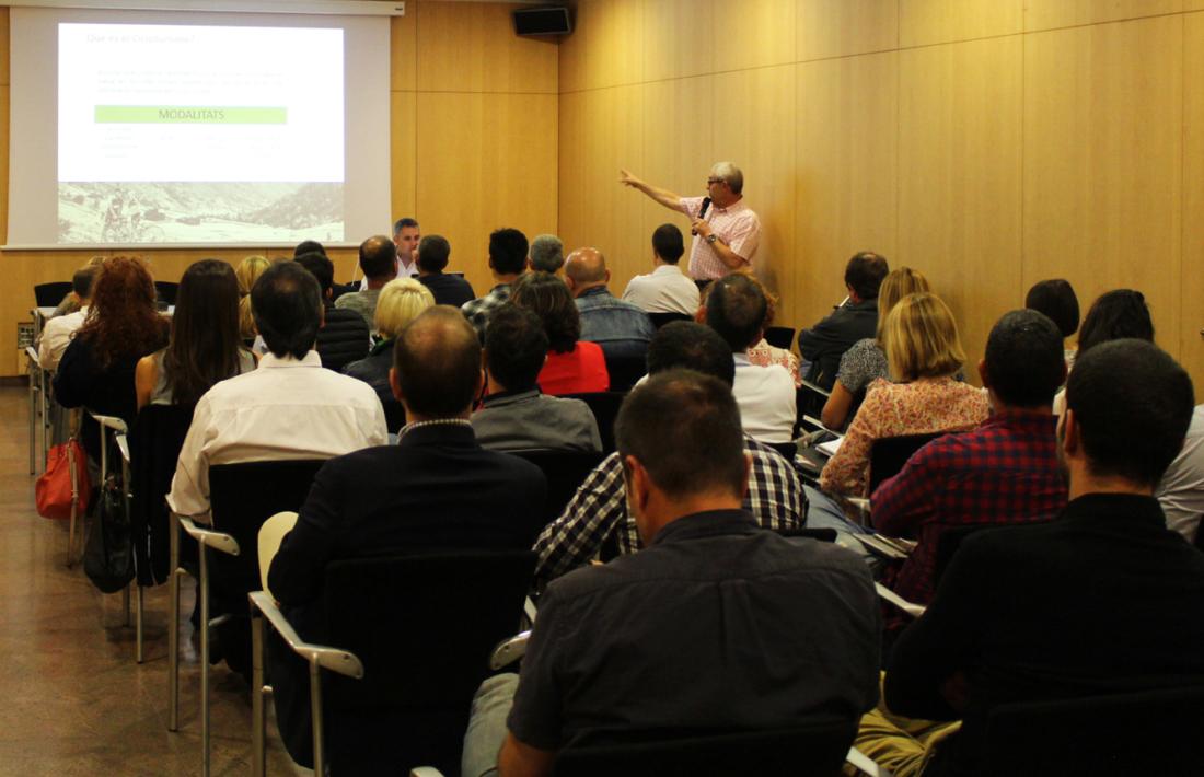  Una cinquantena d’empresaris s’interessen per impulsar el cicloturisme al país