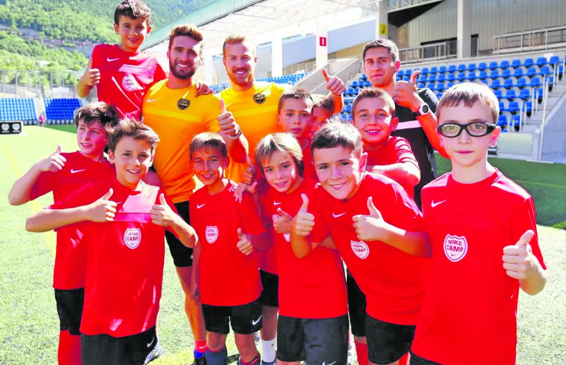  Lliçons de dos exblaugranes als nens del Nike Camp