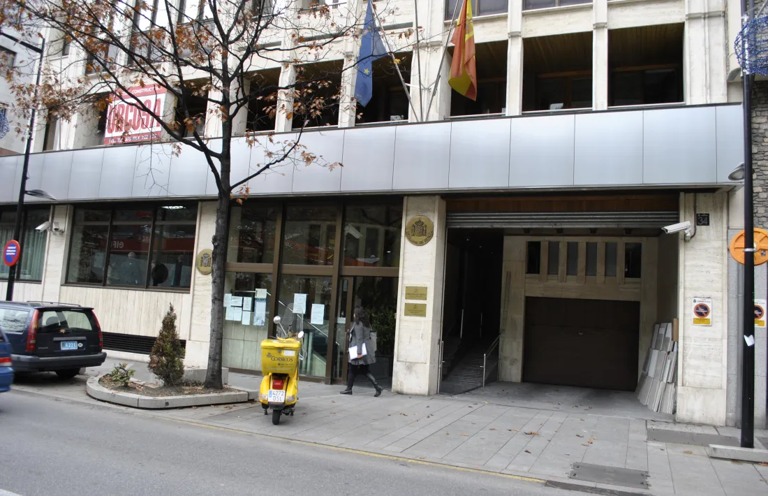 L'ambaixada d'Espanya obre la inscripció per a les proves lliures de secundària del setembre
