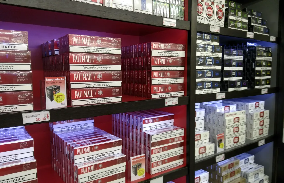 La traçabilitat i la publicitat del tabac s’hauran de regular abans de 10 anys