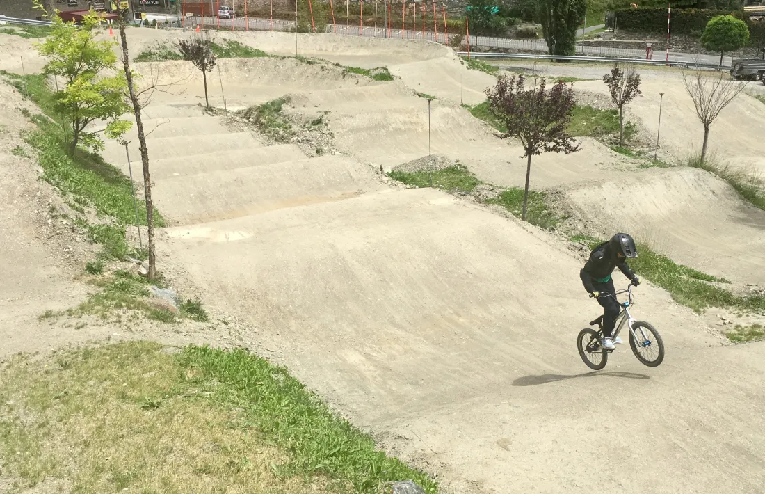  El Comú massanenc millora el circuit de bmx d’Arinsa