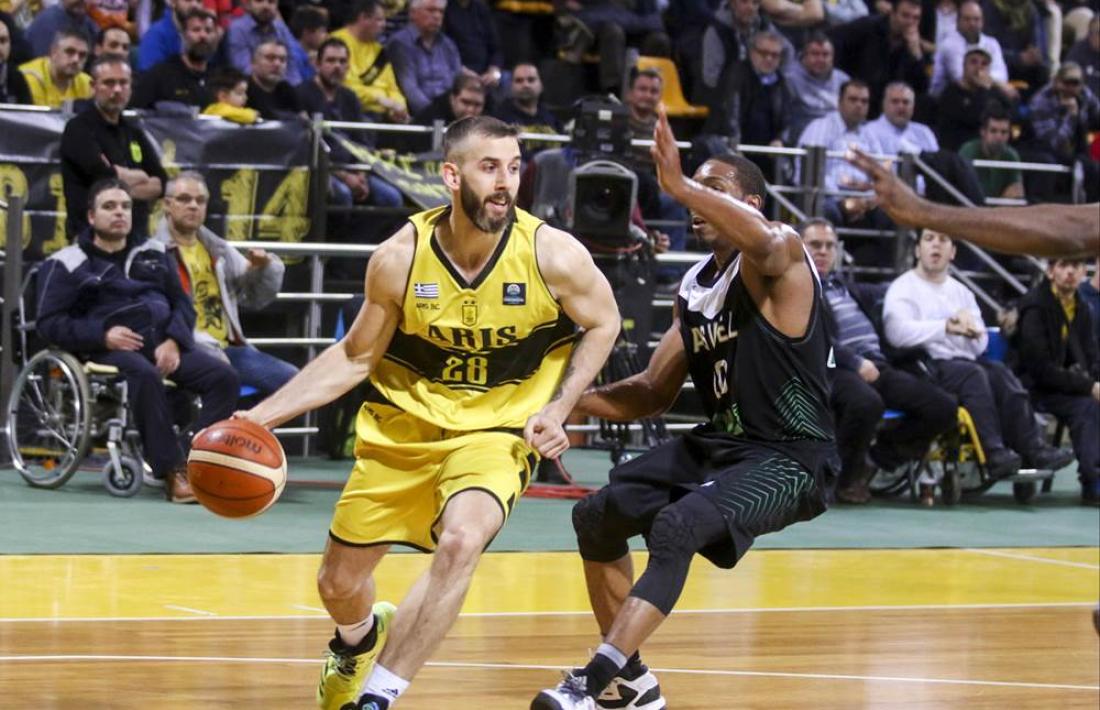 Vladimir Jankovic és l’aler escollit