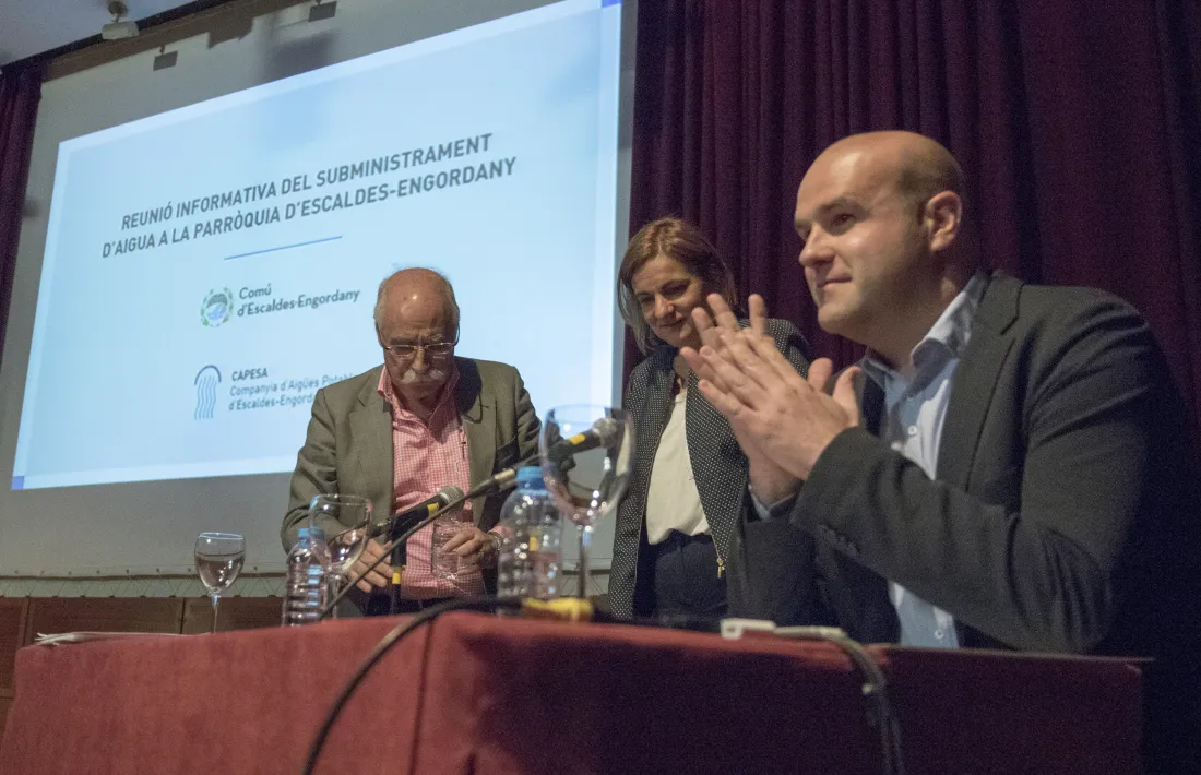 El Comú i Capesa tenen una visió divergent del futur de la societat