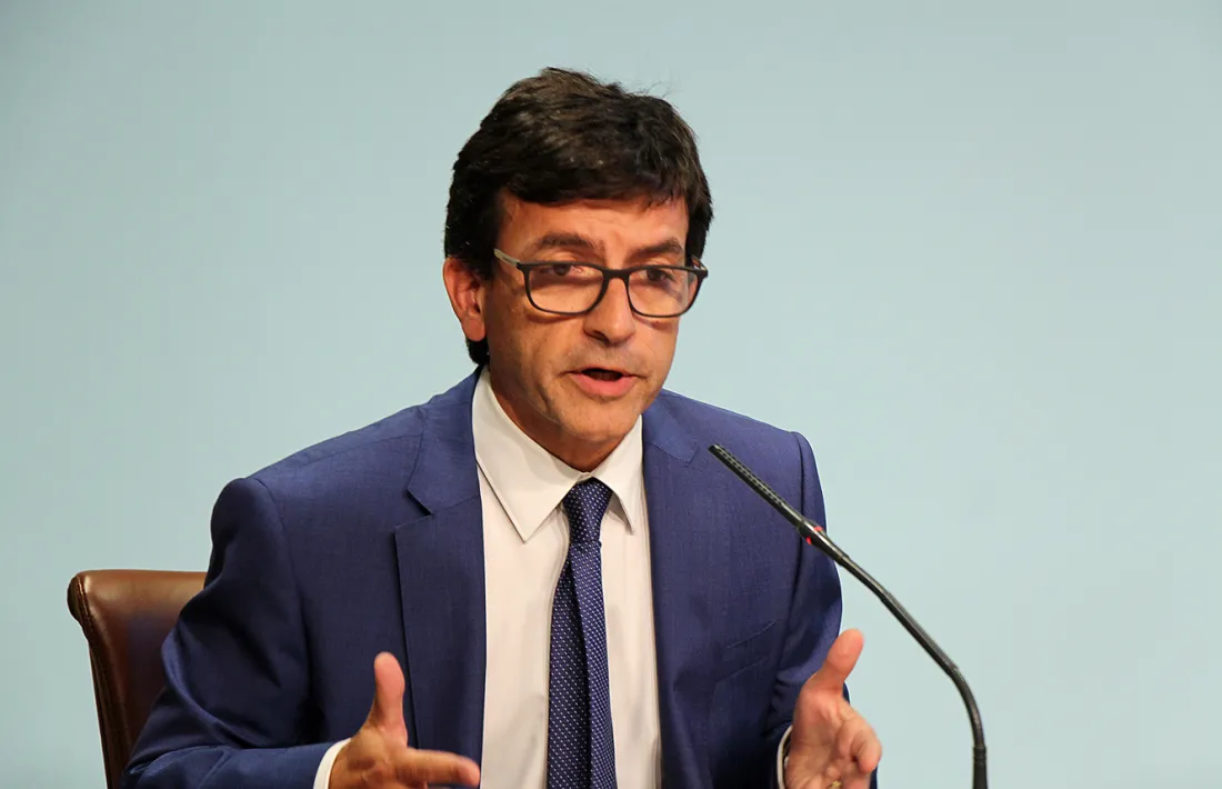 El nou ministeri d’Economia, Competitivitat i Innovació també es queda amb el departament de Transports