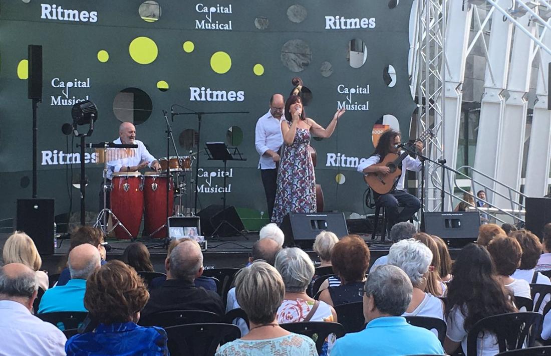 Les havaneres de Neus Mar obren el cicle Ritmes, capital musical