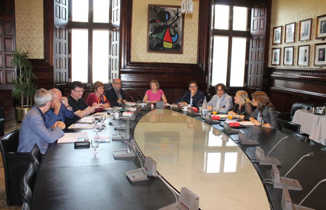 El Parlament català es querellarà contra els ‘no compareixents’ davant la CIOC