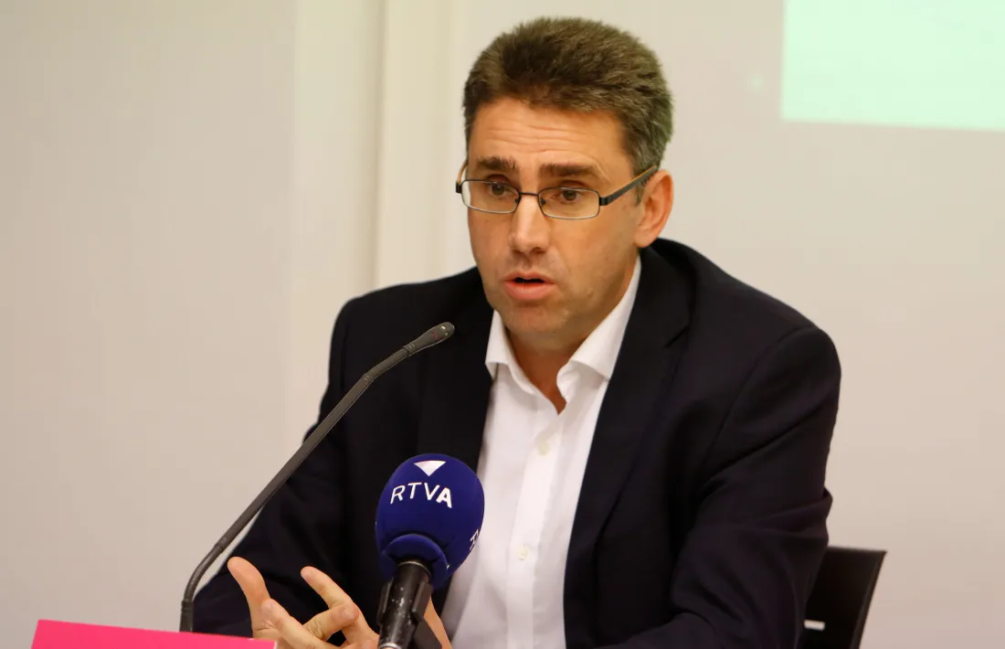 La televisió de pagament ja arriba al 41 per cent de les llars del país