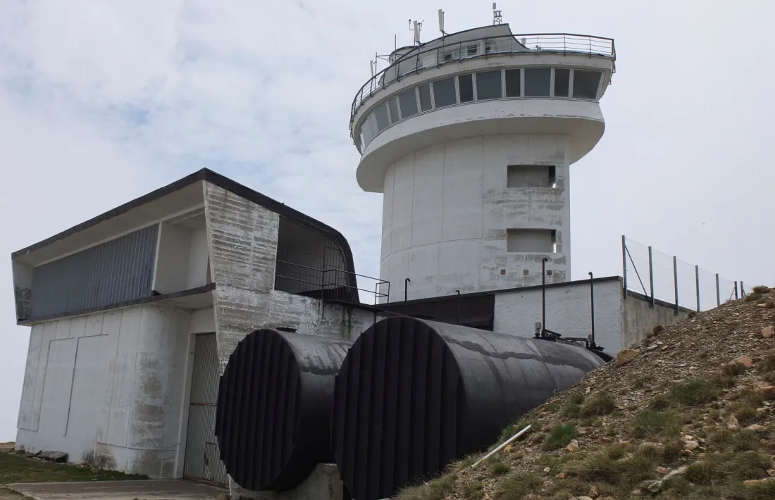 Andorra, Encamp, Radio Andorra, Sud Radio, Envalira, Port Negre, Lluelles, Roig, La radiodifusió a Andorra al segle XX