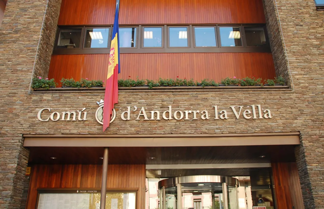 Andorra la Vella celebra l'admissió a tràmit de l'empara en relació als límits territorials amb Sant Julià de Lòria
