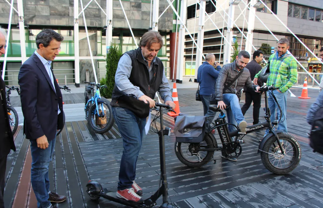 Es consolida la Jornada de Mobilitat Elèctrica com a via de futur cap a un país més sostenible
