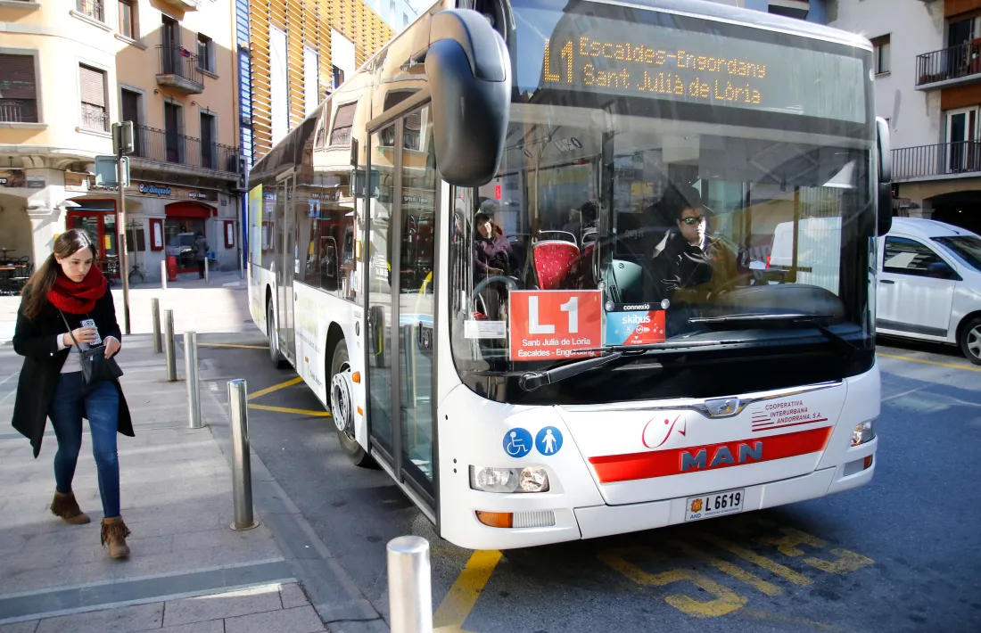Les empreses demanen apujar el bitllet d’autobús almenys un 3,6%