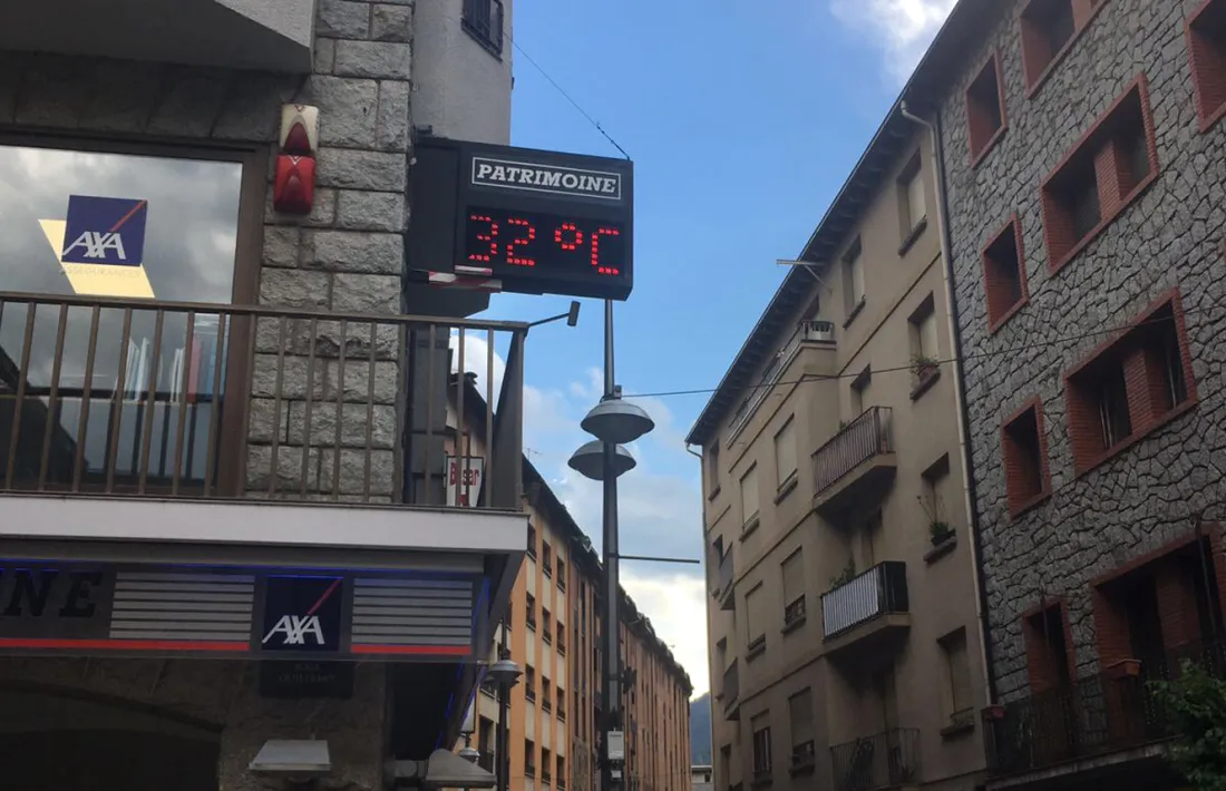  Les temperatures de l'estiu han estat dos graus per sobre de la mitjana  Les temperatures de l'estiu han estat dos graus per sobre de la mitjana