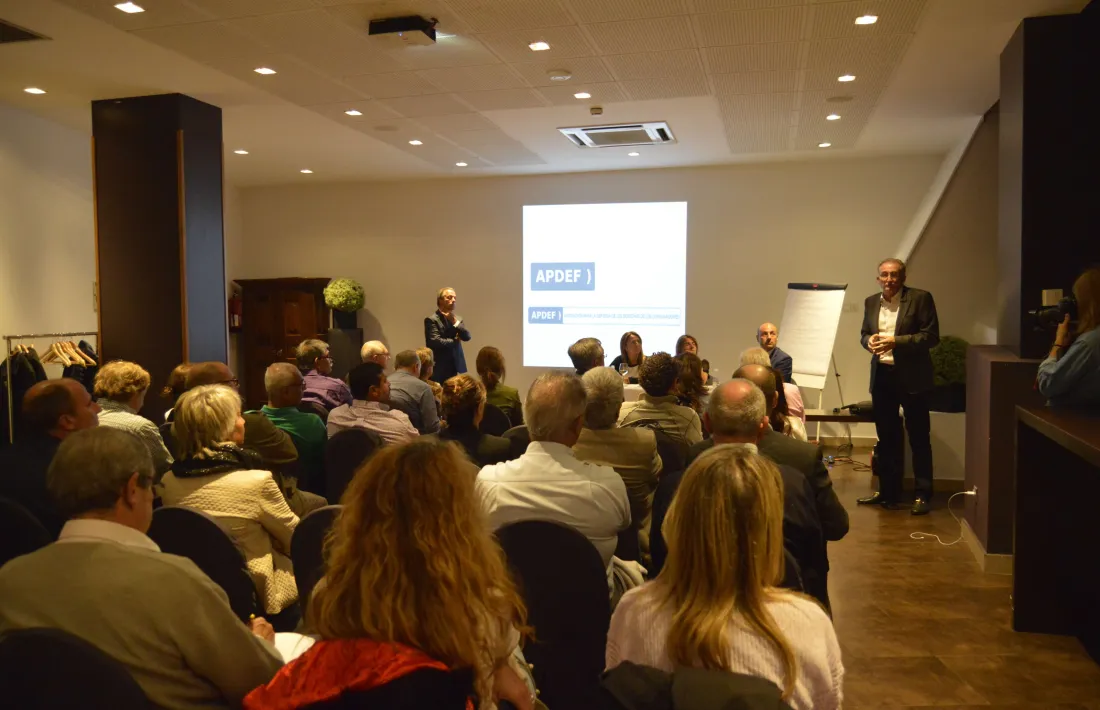 Els afectats per la renda variable de Vall Banc demandaran Credit Suisse