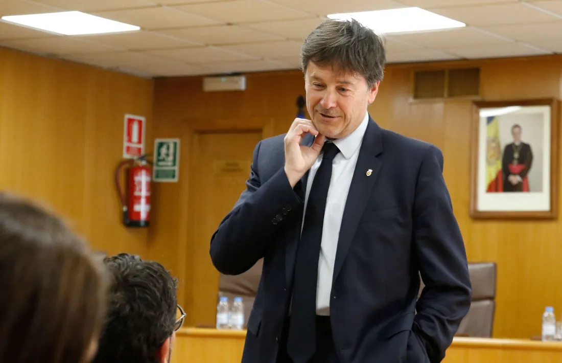 Pintos veu “desorbitat” que l’estand del Comú a la fira costi 77.000 €