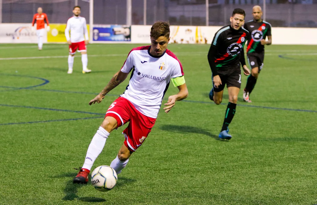 Lusitans empata amb Vall Banc i cedeix el lideratge al Tic Tapa