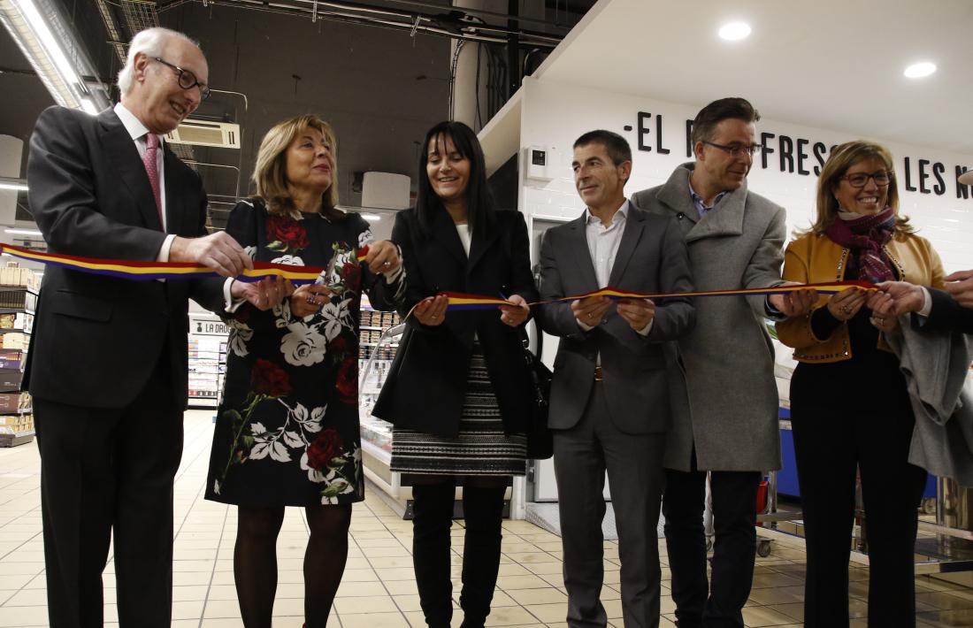 Obre Caprabo Fresh, un centre amb forta presència de productes de proximitat 