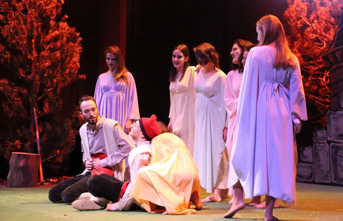 Andorra, Sant Julià, Pastorets, teatre, Claror, Casero, Robles, Folch i Torres, Satanàs