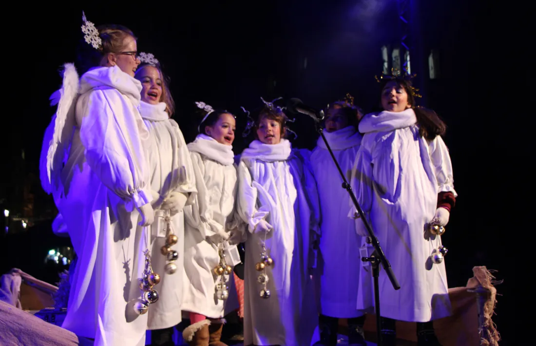 Èxit de les primeres funcions del Pessebre Vivent d'Escaldes-Engordany, on prenen protagonisme la música, el cant i el ball 