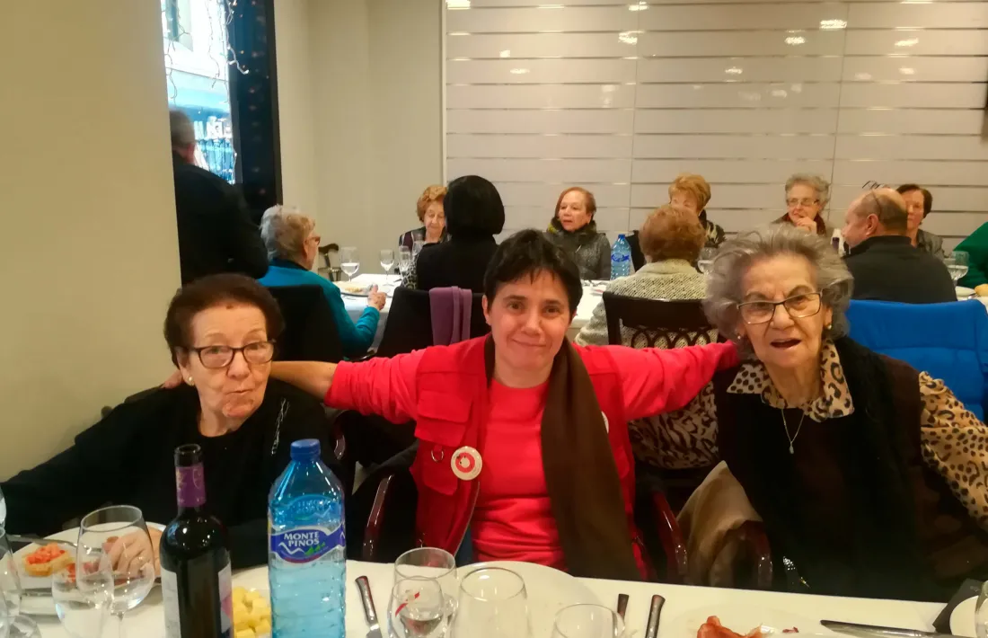 Més de 330 persones participen a les sortides socioculturals de la Creu Roja
