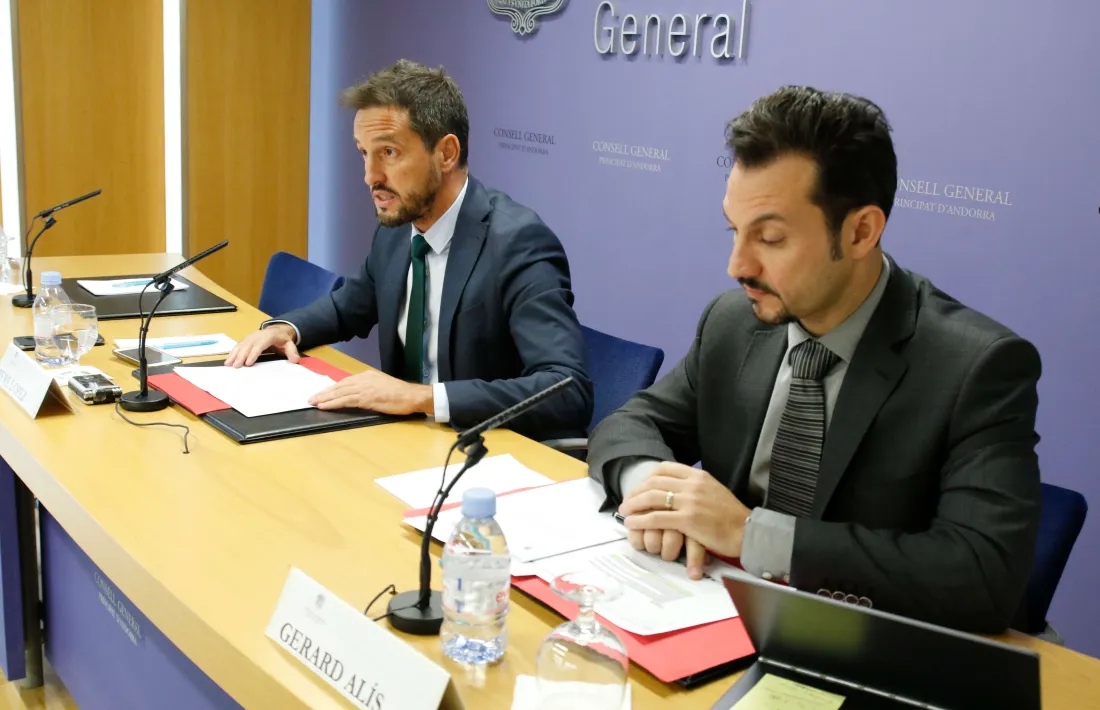El PS pretén que els dividends de les Sicav tributin per impost de la renda