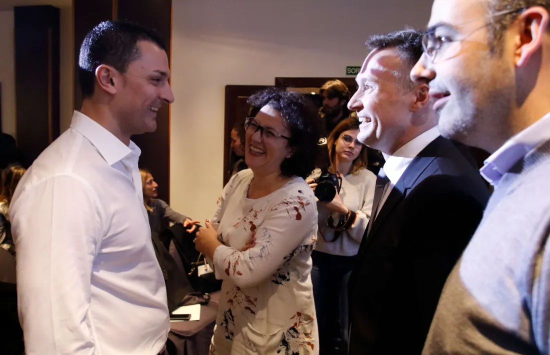 Gallardo, candidat d’un moviment proper que “no mira al passat”